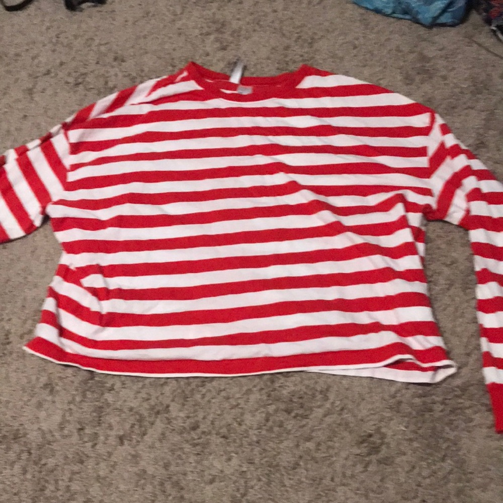 H & M shirt